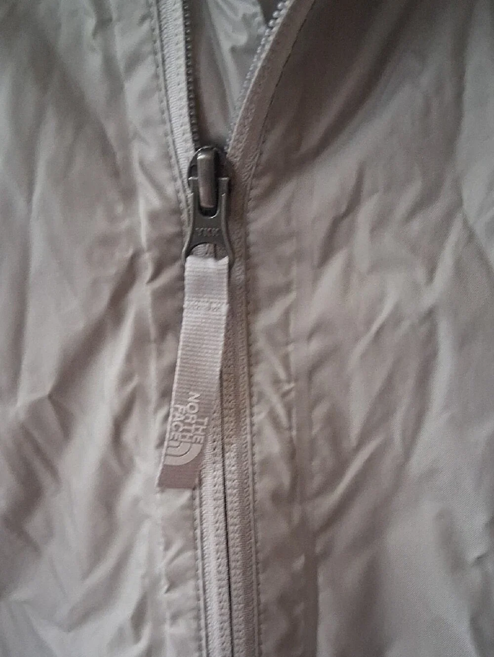 The North Face Light Silver Hooded Windbreaker